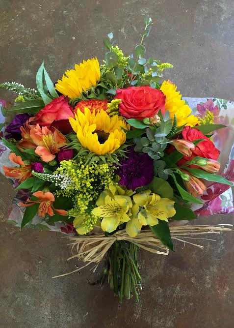 Market Bouquets- Freshest Picks of the Day- Large Hand tied bouquet (f –  PETALS Design and Living Gifts
